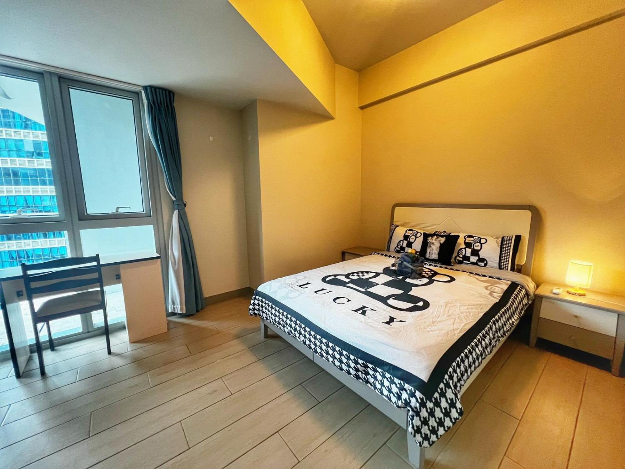 Eg Private House -Bgc Uptown Aparthotel Taguig Bagian luar foto