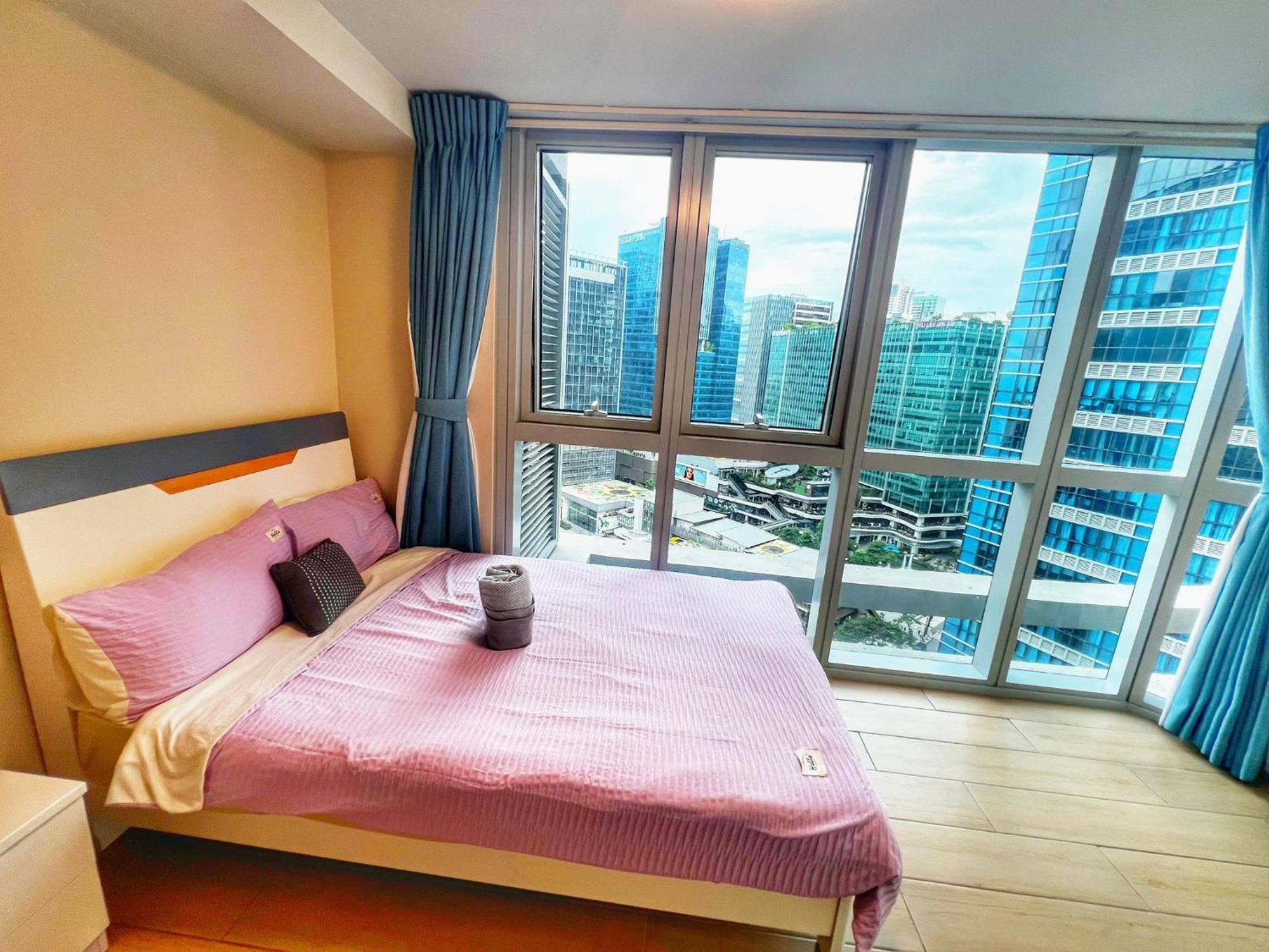 Eg Private House -Bgc Uptown Aparthotel Taguig Bagian luar foto