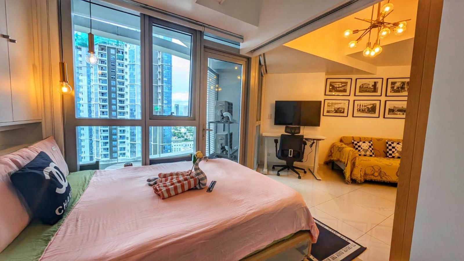 Eg Private House -Bgc Uptown Aparthotel Taguig Bagian luar foto