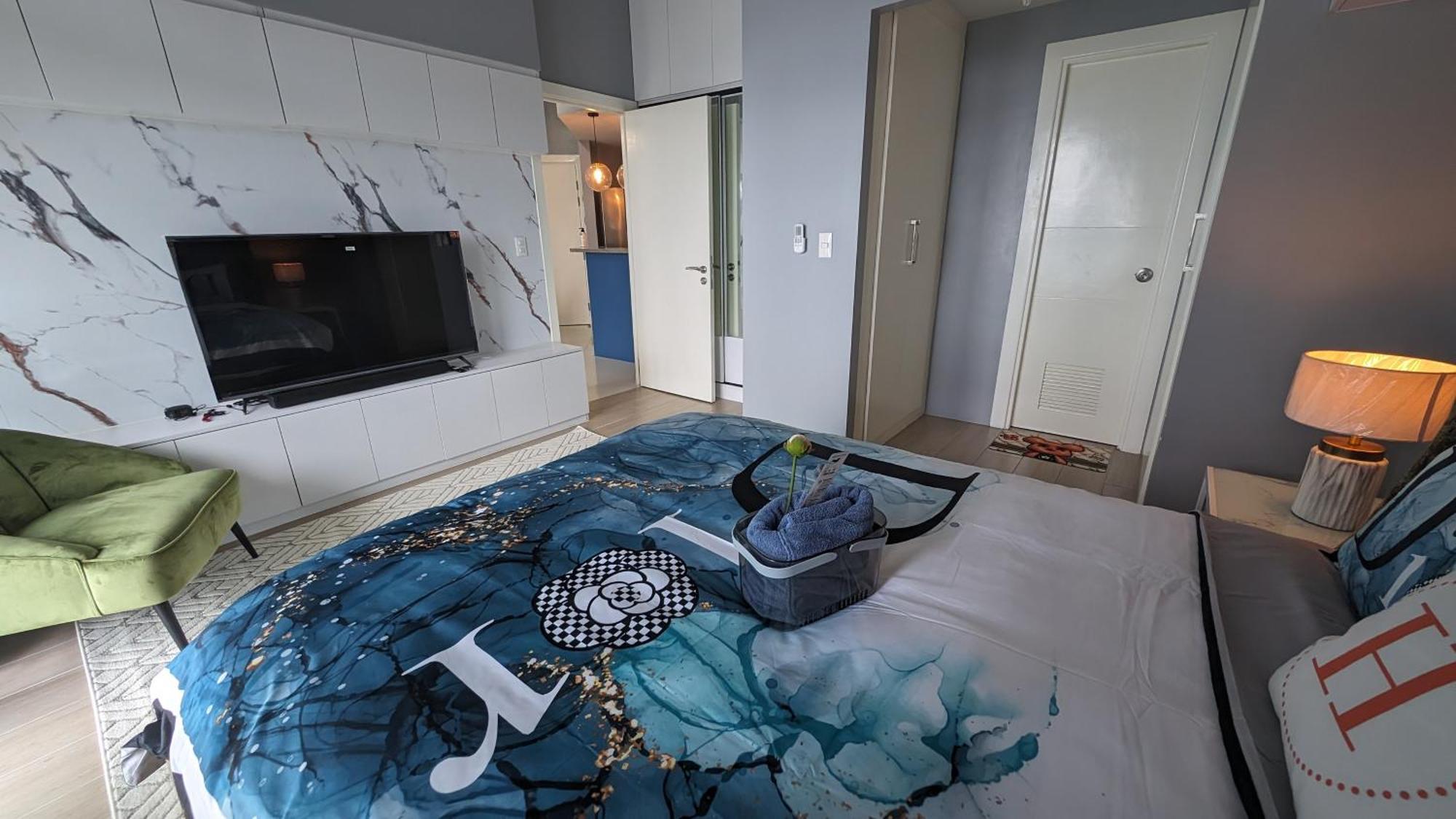 Eg Private House -Bgc Uptown Aparthotel Taguig Bagian luar foto