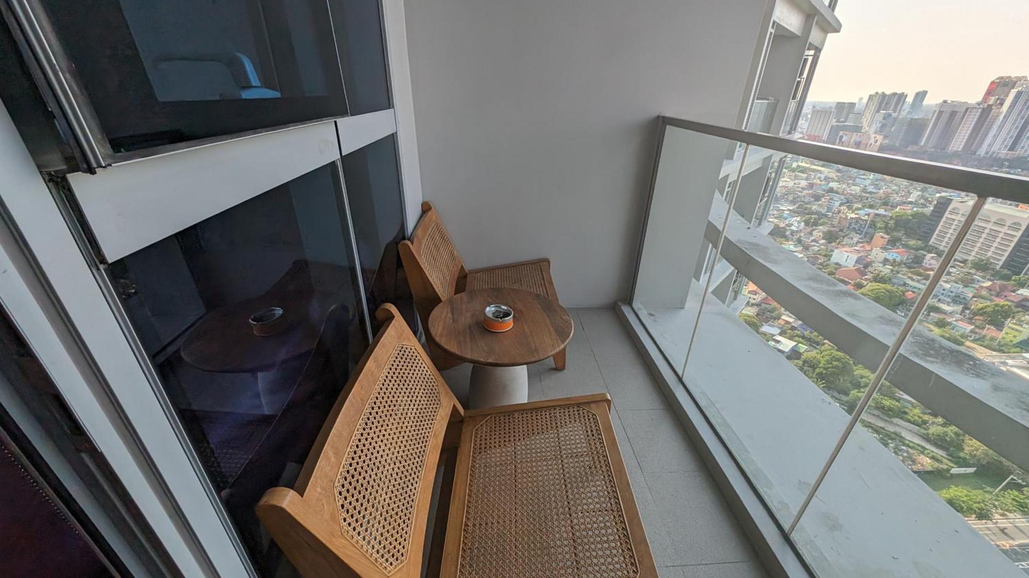 Eg Private House -Bgc Uptown Aparthotel Taguig Bagian luar foto