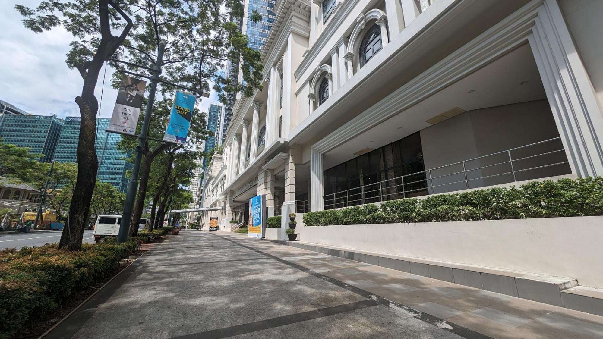 Eg Private House -Bgc Uptown Aparthotel Taguig Bagian luar foto